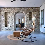 Zamira Villa *