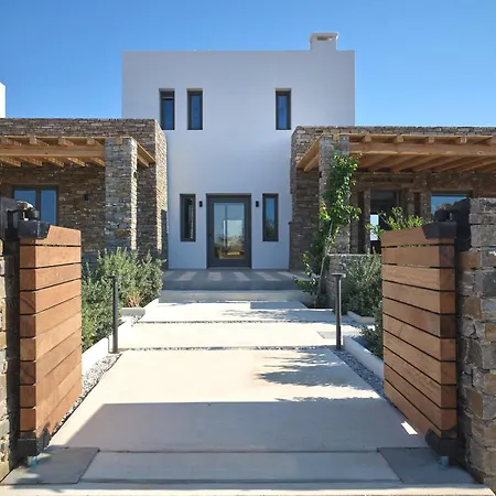 וילה Zamira Isterni (Paros)