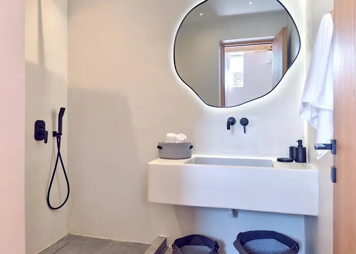 Villa Zamira Isterni (Paros)